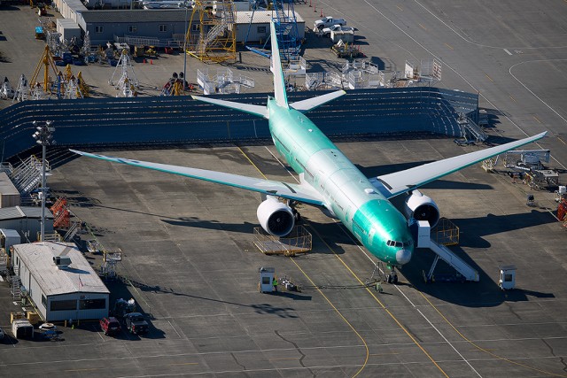 Boeing is looking for customers to bridge the gap between the sunset of the 777-300/ER and the beginning of the 777-8 and 777-9. Photo - Bernie Leighton |AirlineReporter