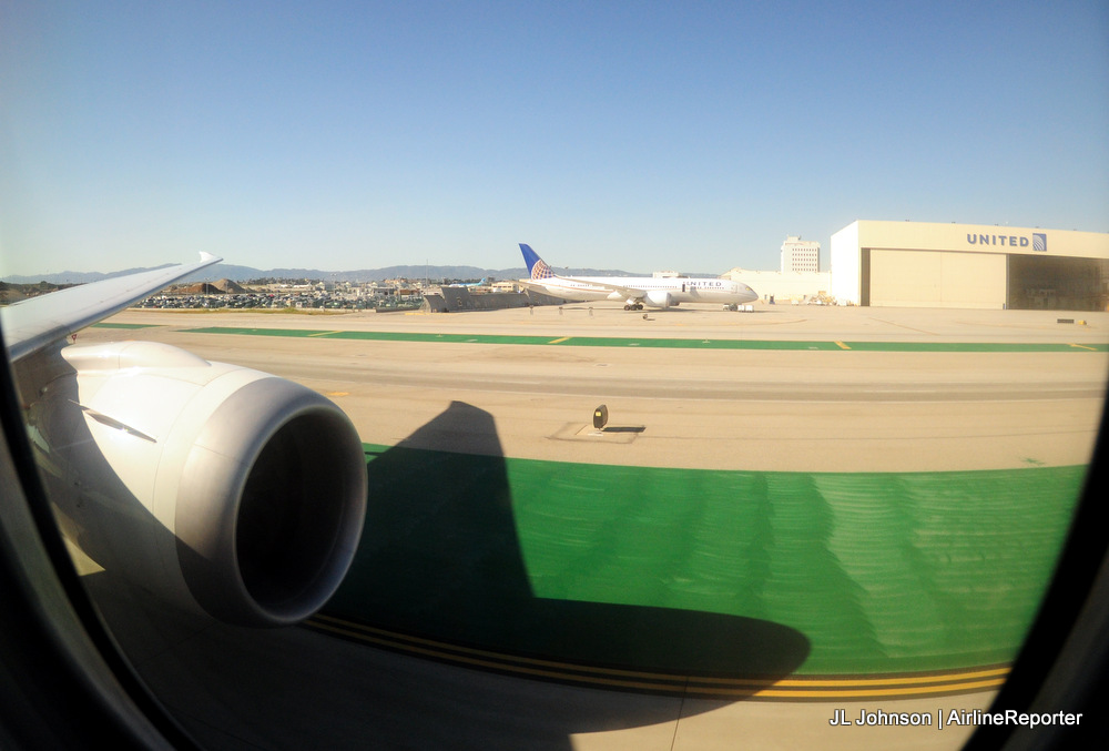 Spotting a UA787 from a UA787 on the ground at LAX. 