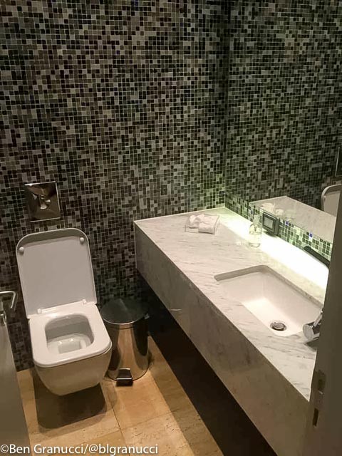 One of the restrooms inside the LANTAM lounge