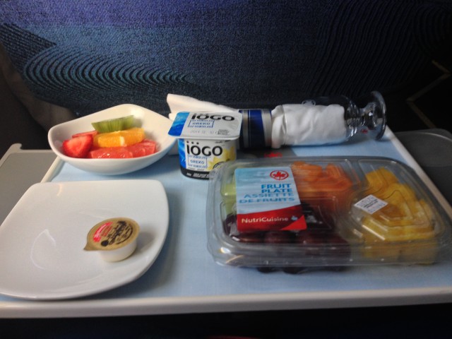 Nice light breakfast on the flight from Toronto to Seattle Photo: Colin Cook