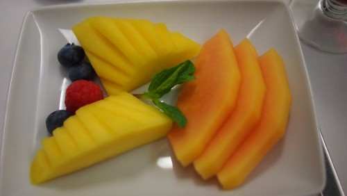 A nice, light plate of fruit to round out the meal - Photo: Katka Lapelosová