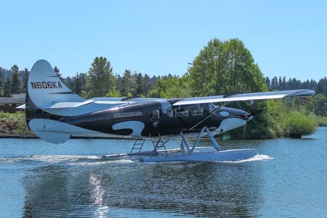 The Wild Orca seaplane in all its glory. Fun fact: though the DHC-3 is nearly 2x as long as an adult male orca, a fully grown orca will weigh nearly twice as much as this plane. Photo: Lee Zerrilla