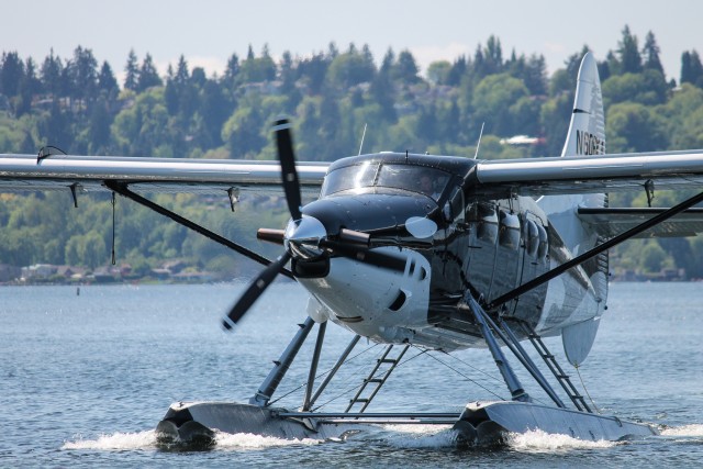 The Wild Orca seaplane returns to the Kenmore seaplane base from its first flight with the group from Friends of Youth. Photo: Lee Zerrilla
