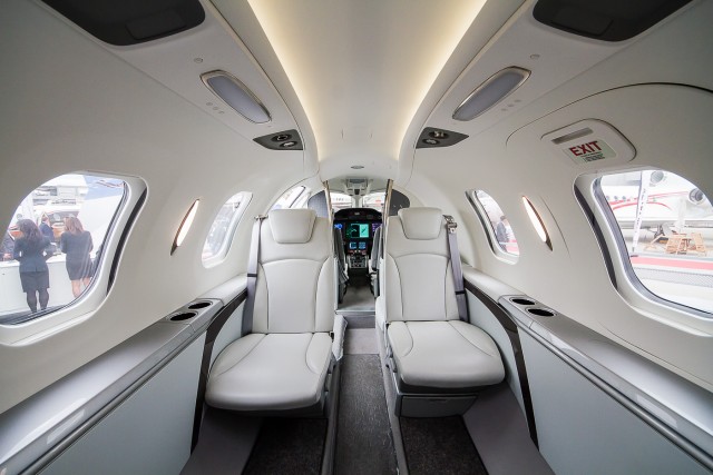 The surpassingly spacious cabin of the Hondajet seats up to 5 Photo: Jacob Pfleger | AirlineReporter