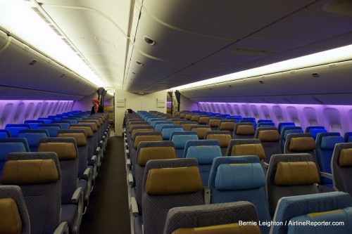 Economy class in a Singapore 777-300ER