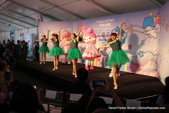 Hello Kitty's friends dance before her arrival