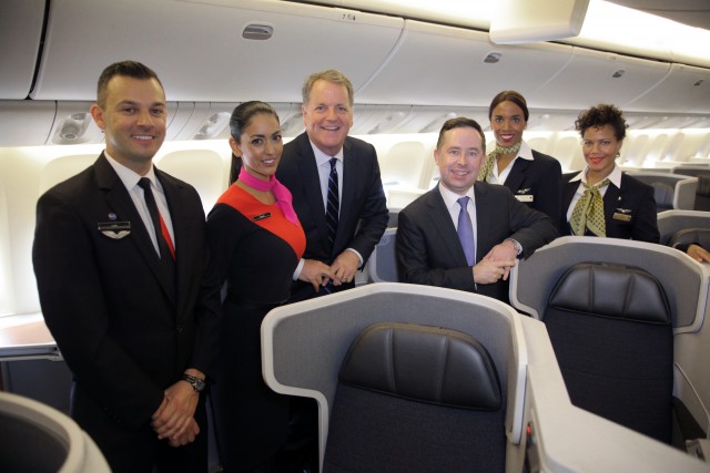 The CEOs of American Airlines (Doug Parker) and Qantas (Alan Joyce) pose with Cabin Crews inside an American Airlines 777-300ER - Photo: American Airlines