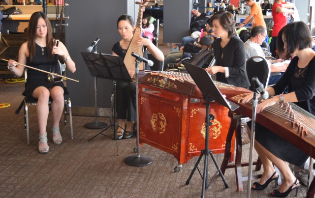 Entertainment was provided by the Chinese Arts & Music Association. - Photo: Lauren Darnielle | AirlineReporter