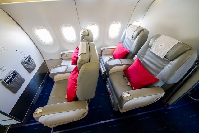 Business class, especially for Europe is not only generous in pitch, but also recline. - Photo: Jacob Pfleger | AirlineReporter