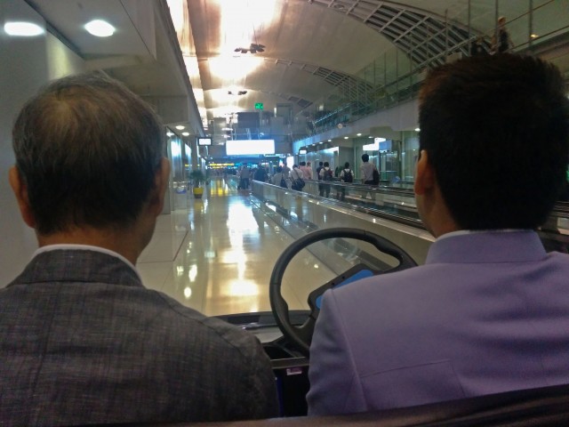 Express Ride through BKK Airport - Photo: David Delagarza | AirlineReporter