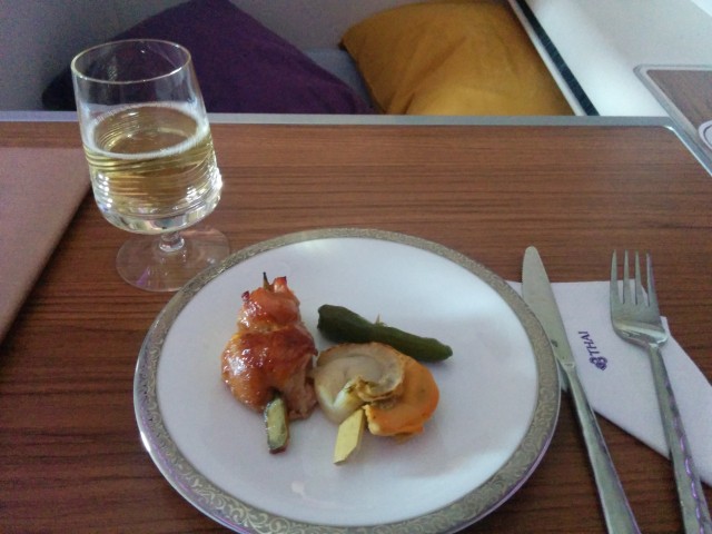 Appetizer Course on Thai's A380 - Photo: David Delagarza | AirlineReporter