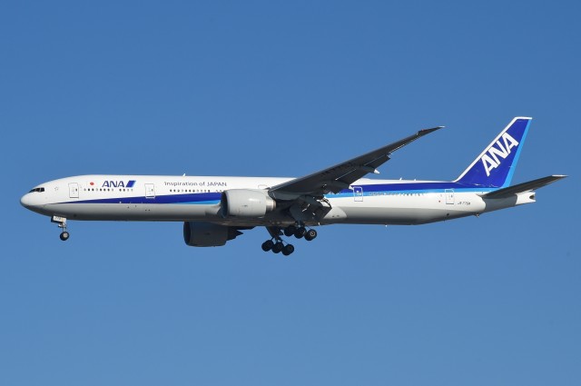 An ANA Inspiration of Japan Boeing 777-300ER - Photo: Aero Icarus | FlickrCC