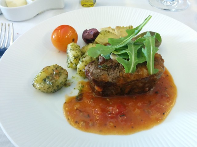 My beef fillet main course on ANA's Houston to Tokyo first class - Photo: David Delagarza | AirlineReporter