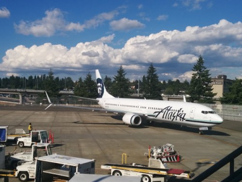 The First jet we were not able to get down to Las Vegas. Here it is arriving from it's previous flight about to get serviced - Photo: Mal Muir | AirlineReporter