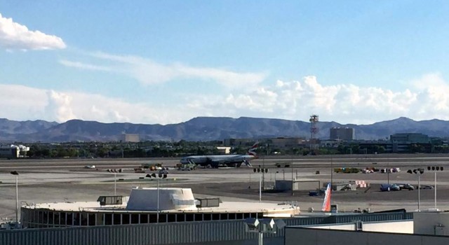 British Airways flight 2226 at Vegas - Photo: Mcclarian Airport