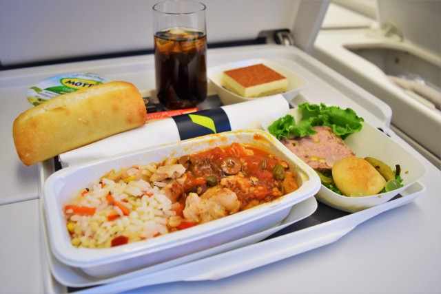 Our Premium Economy meal on Air France, with the extra appetizer course. Photo: John Nguyen | AirlineReporter