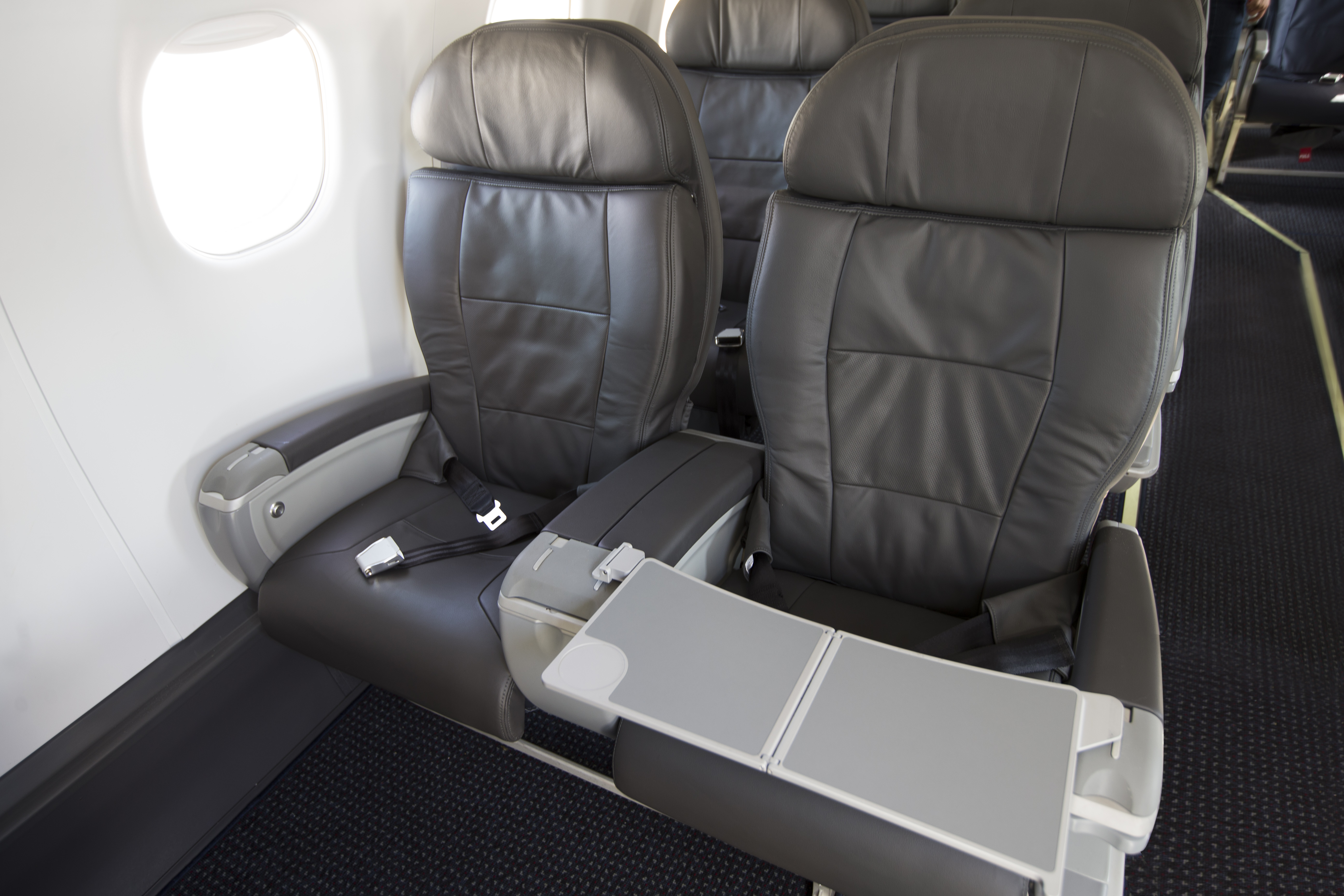 First Class Seats On Board An American Eagle E 175 At Lax Airlinereporter