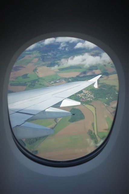 On descent into Paris-CDG, aboard Air France 83 from SFO. Photo: John Nguyen | AirlineReporter