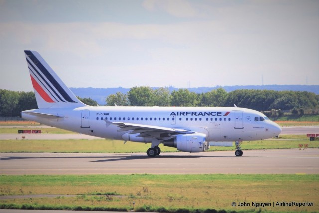 An Air France A318 (F-GUGK) preparing for takeoff at CDG.