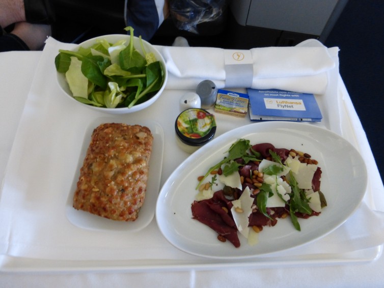 My delicious appetizer: Smoked Marinated Black Angus Beef â€“ Photo: Colin Cook | AirlineReporter
