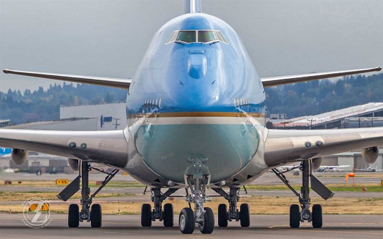 Air Force One taxiing at King County International Airport, Seattle, Oct. 9, 2015. Photo: Francis Zera | Airline Reporter