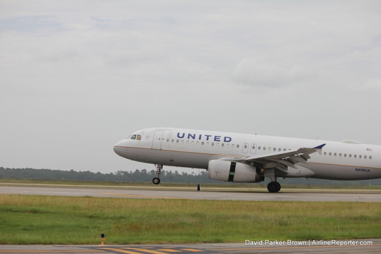 A United Airlines A319 in Houston