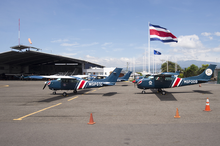 Several Cessna T210N Turbo Centurions belonging to Ministerio de Seguridad Pública (Costa Rican Ministry of Public Security) - Photo: Daniel T Jones