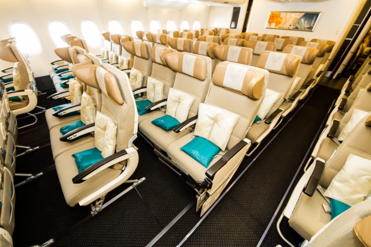 Economy class reimagined on the Etihad A380 Photo: Jacob Pfleger | AirlineReporter