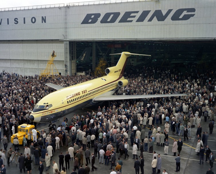 The first Boeing 727 rolls out - Photo: The Boeing Company