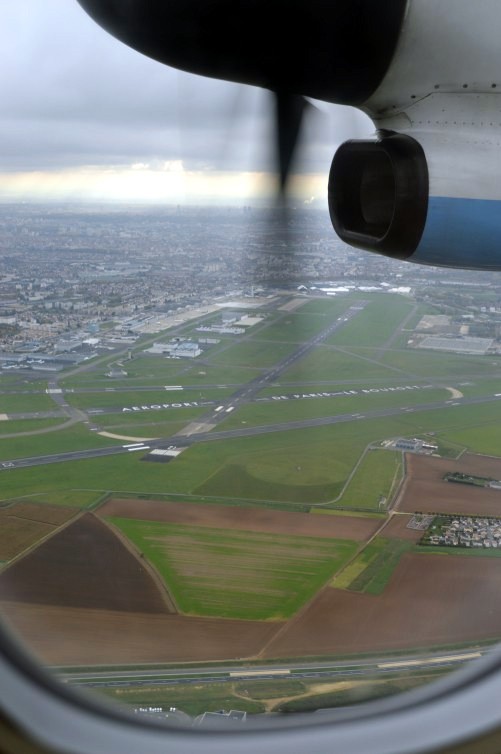 Coming into Paris - Photo: Bo Long