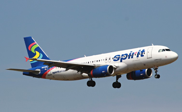 A Spirit plane seen in the prior "Blue and White" livery. Photo- Jacob Erlick