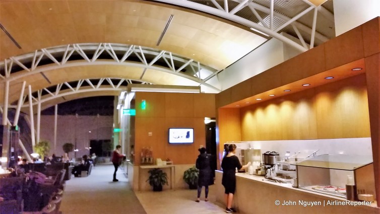 Interior of the LAX Admirals Club.