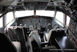 Cockpit of the first 727