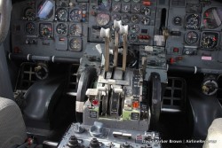 Controls of the first 727