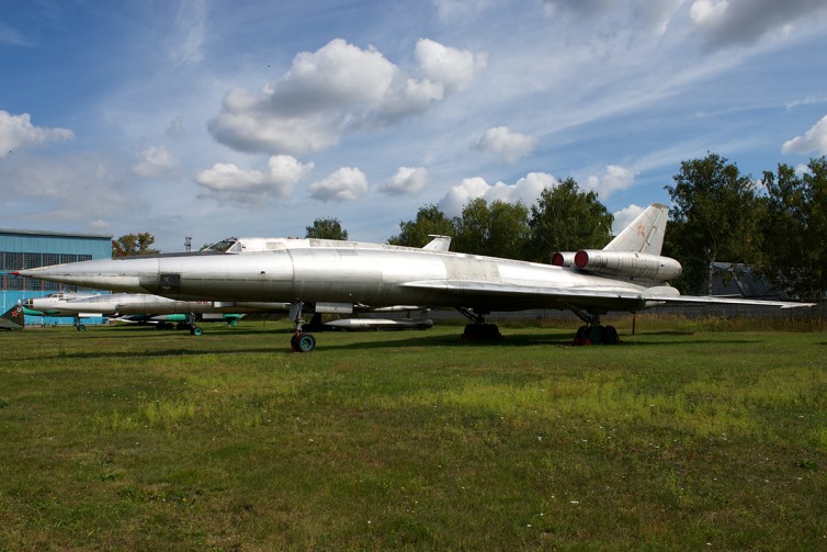 Keeping blinders on regarding the Monino issue could very well lead to the destruction of this Tu-22K - Photo: Bernie Leighton | AirlineReporter