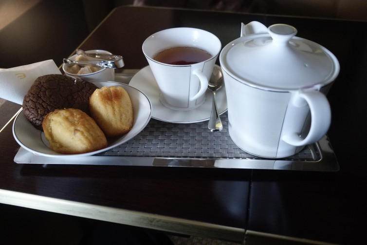 Just like back home. Now if I could just find out who makes that teapot! Photo: Bernie Leighton | AirlineReporter
