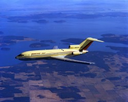 The Boeing 727's first flight - Photo: Boeing