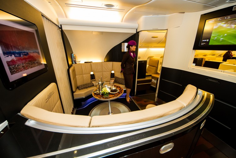 Boarding the Etihad A380 is like entering a luxury hotel - passing through the "lobby" on the way to my business studio Photo: Jacob Pfleger | AirlineReporter