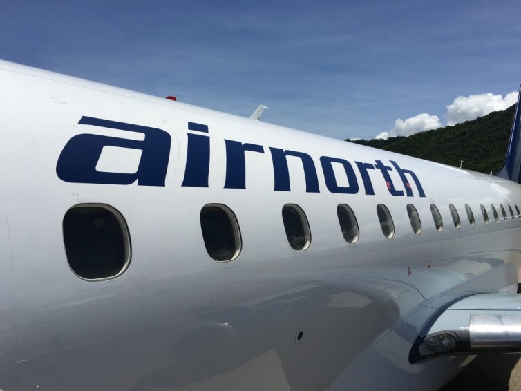 Boarding the sleek E-170 bound for Darwin via Gove Photo: Jacob Pfleger | AirlineReporter