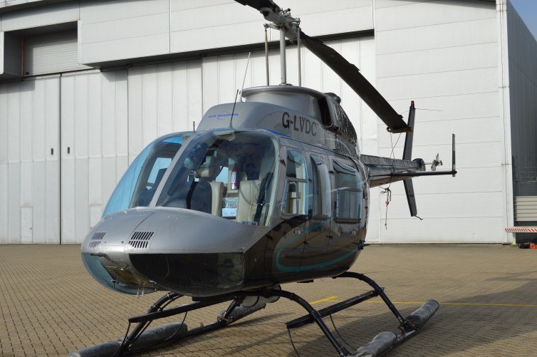 Supporting Act: Bell Helicopter for aerial shots - Photo: Bo Long | Airlinereporter