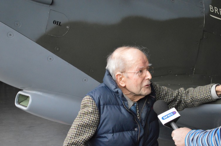 Mr Monger being interviewed - Photo: Alastair Long | Airlinereporter