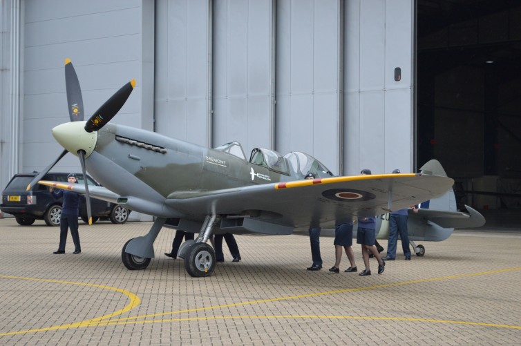 Spitfire pushed onto the apron - Photo: Alastair Long | Airlinereporter