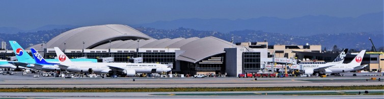 The Tom Bradley International Terminal at LAX. Photo: John Nguyen | AirlineReporter