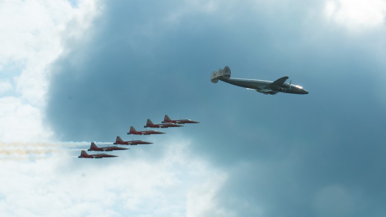 A special Connie fly-by