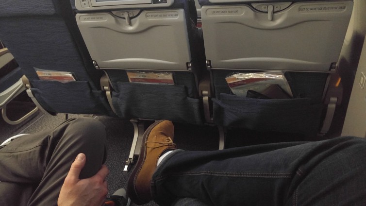 Lots of legroom in the Air Canada A321 - Photo: Peter Harrington-Cressman