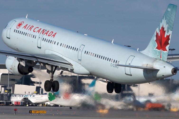 Air Canada A321 C-GJWO