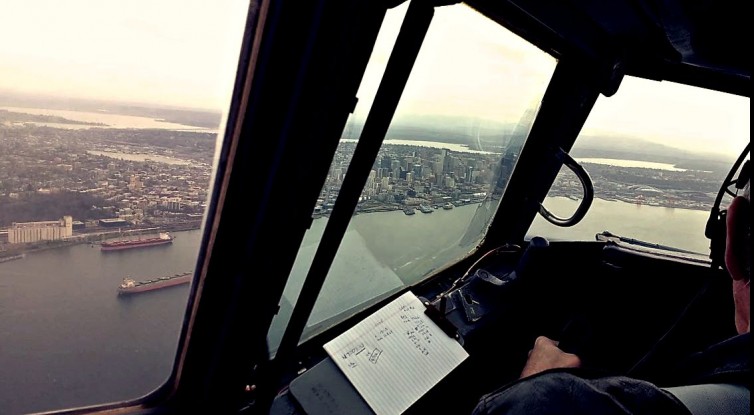 Seattle, seen from the flight deck of the 1st 727's final flight - Photo: Bob Bogdash