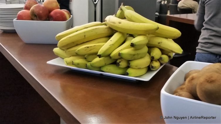 Breakfast offerings at the Hamburg Airport Lounge.