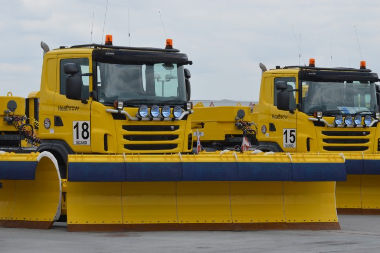 Airside Ops Snow Ploughs - Photo: Alastair Long | AirlineReporter