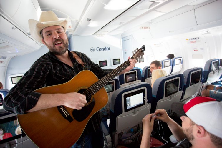 You do not see this often in an airliner - Photo: Jeremy Dwyer-Lindgren